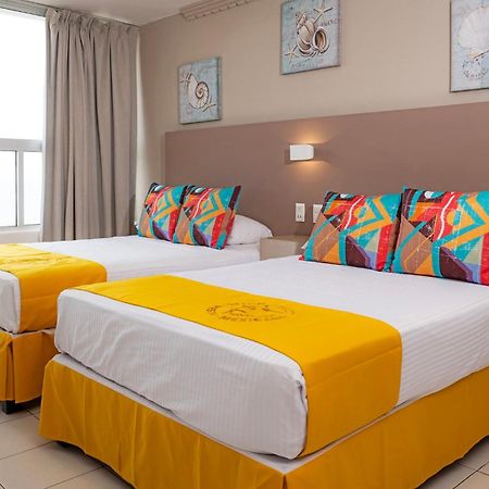 Hotel Fiesta Mexicana مانزانيلو المظهر الخارجي الصورة