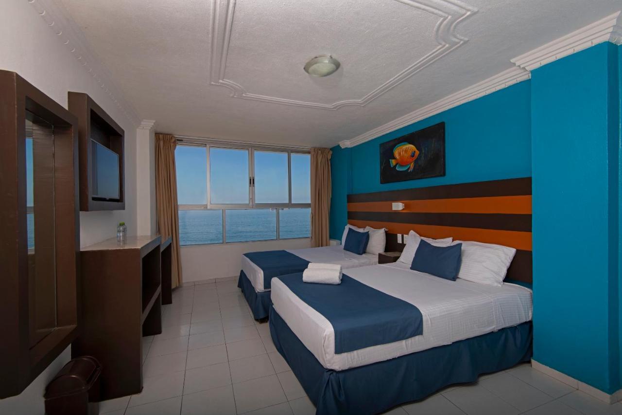 Hotel Fiesta Mexicana مانزانيلو المظهر الخارجي الصورة