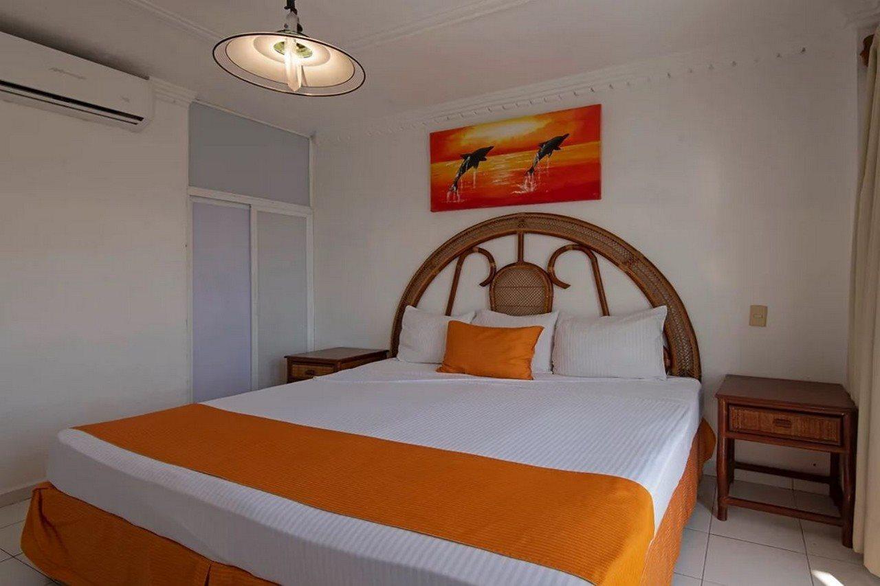 Hotel Fiesta Mexicana مانزانيلو المظهر الخارجي الصورة