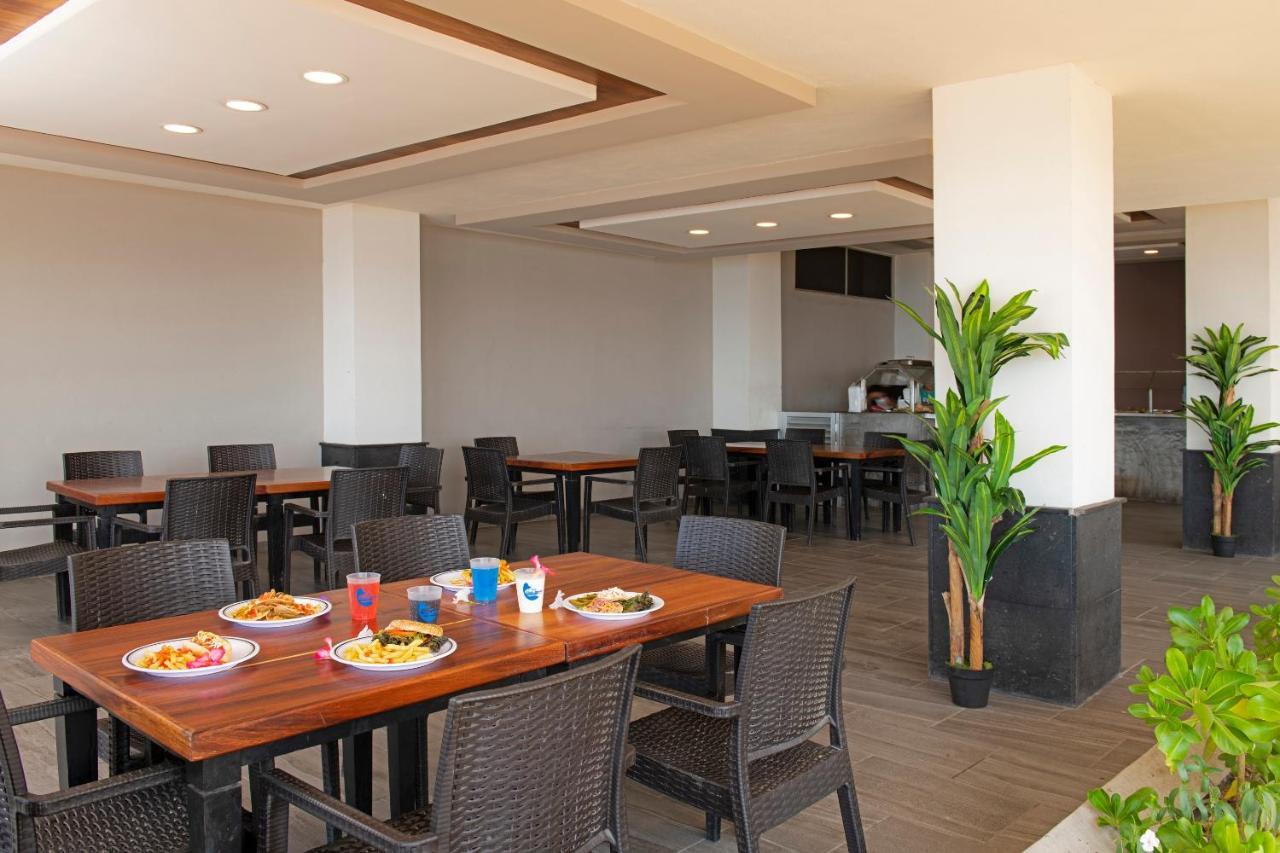Hotel Fiesta Mexicana مانزانيلو المظهر الخارجي الصورة
