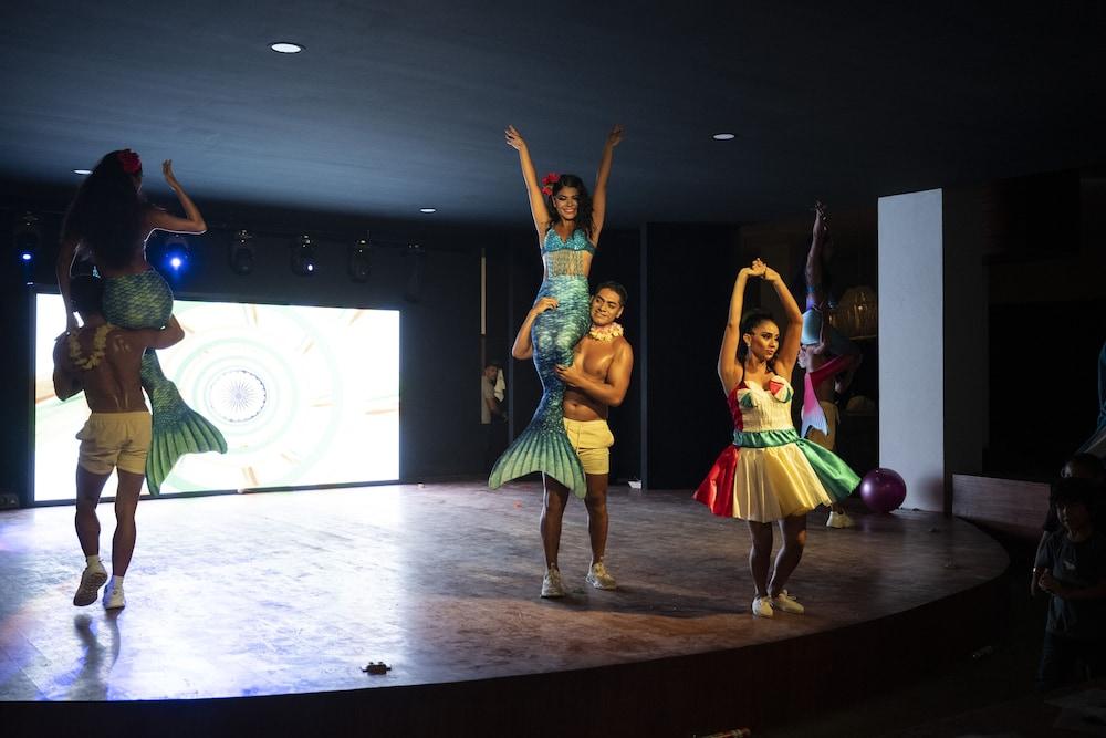 Hotel Fiesta Mexicana مانزانيلو المظهر الخارجي الصورة