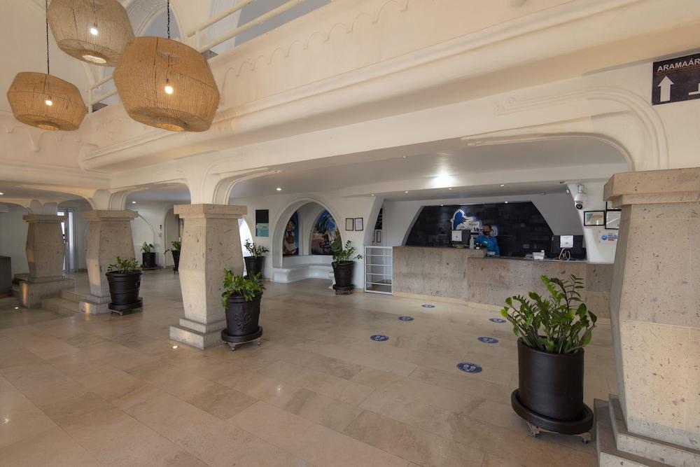 Hotel Fiesta Mexicana مانزانيلو المظهر الخارجي الصورة