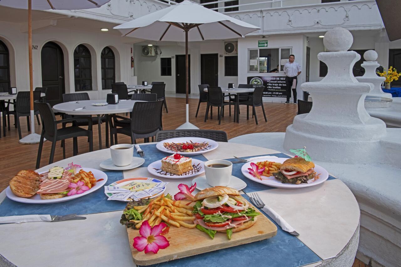 Hotel Fiesta Mexicana مانزانيلو المظهر الخارجي الصورة