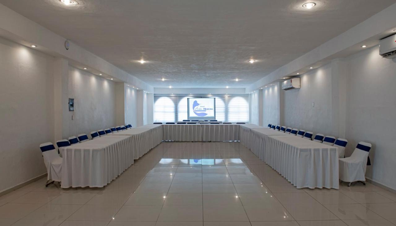 Hotel Fiesta Mexicana مانزانيلو المظهر الخارجي الصورة