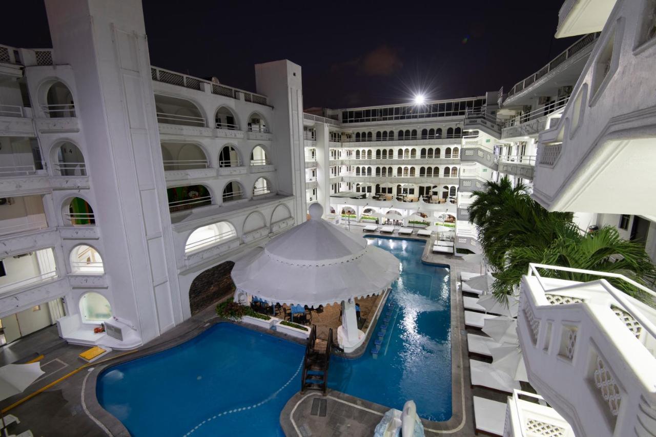 Hotel Fiesta Mexicana مانزانيلو المظهر الخارجي الصورة