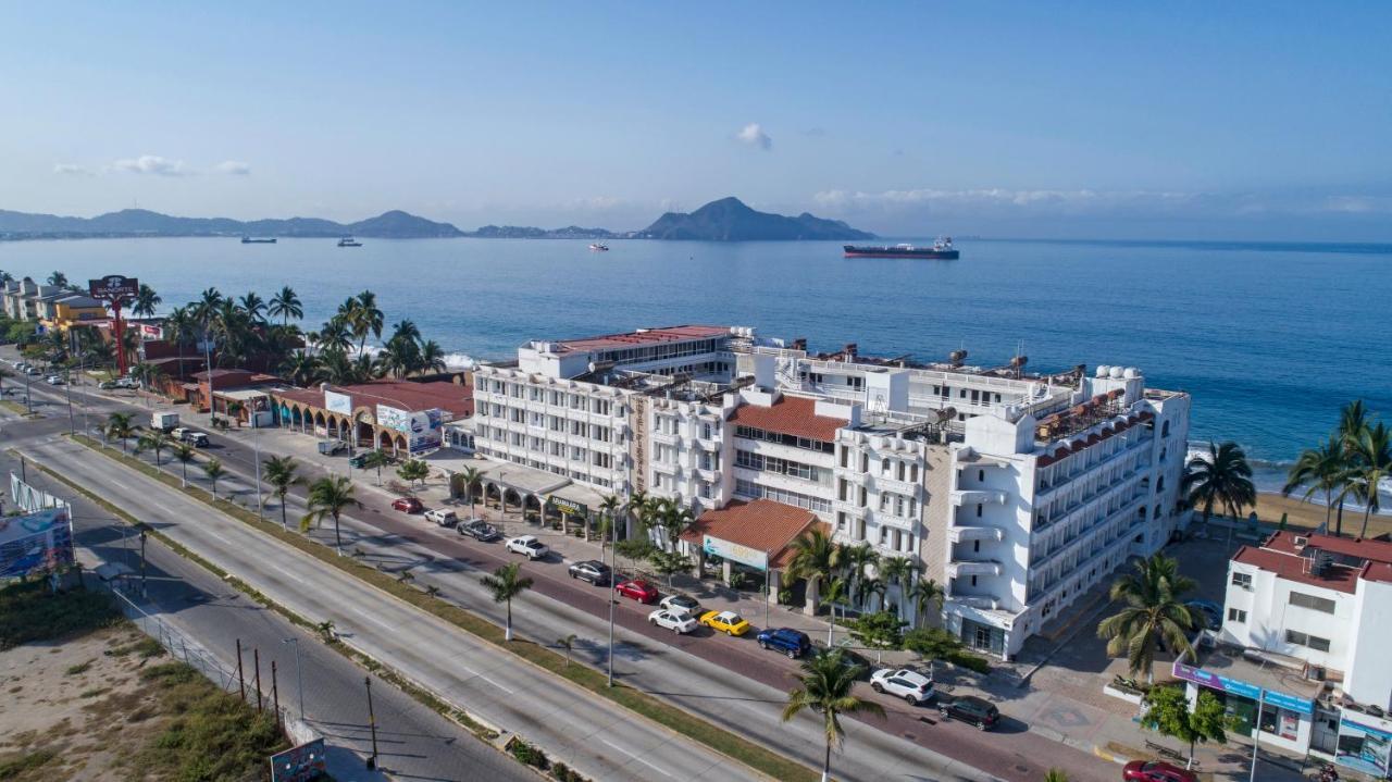 Hotel Fiesta Mexicana مانزانيلو المظهر الخارجي الصورة